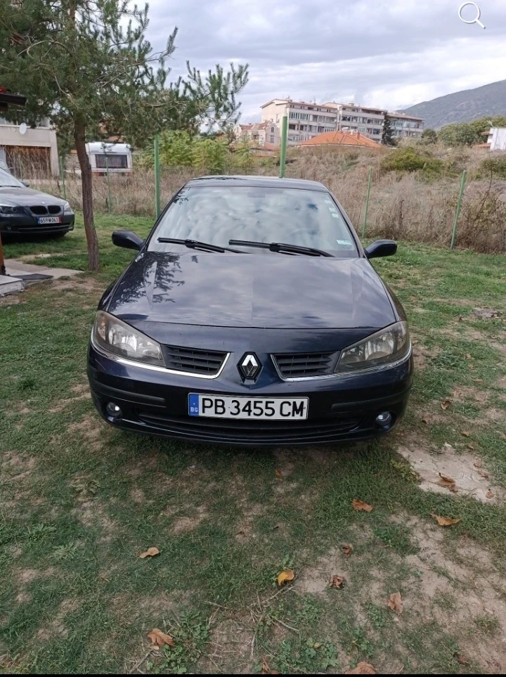 Renault Laguna, снимка 2 - Автомобили и джипове - 48405332