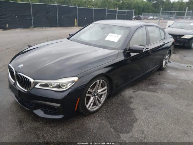 BMW 750 I* М ПАКЕТ* ЛИЗИНГ* ОБДУХ* HUD, снимка 2 - Автомобили и джипове - 54701810