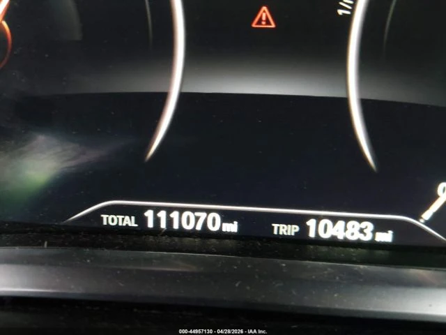 BMW 750 I* М ПАКЕТ* ЛИЗИНГ* ОБДУХ* HUD, снимка 15 - Автомобили и джипове - 54701810