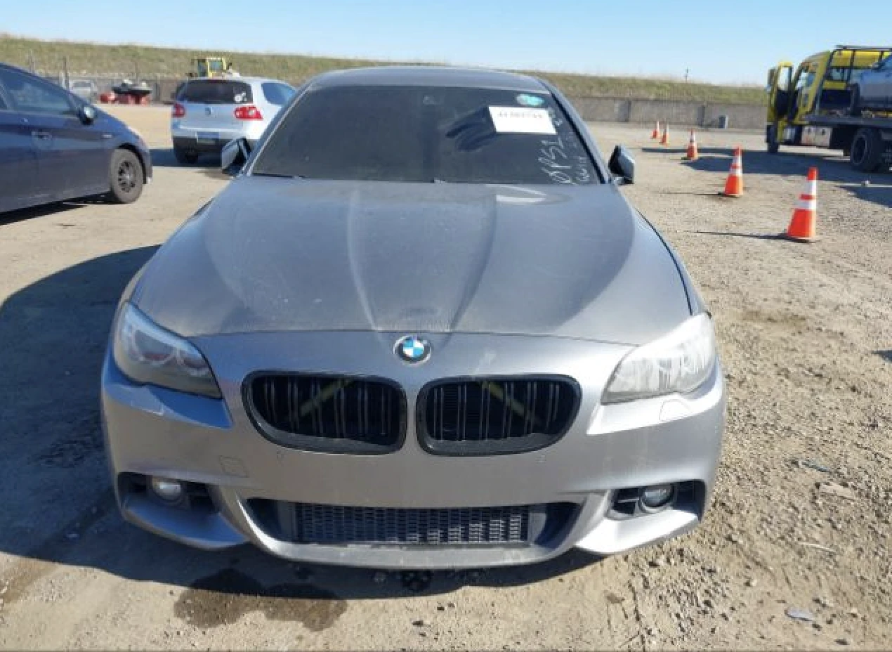 BMW 550 HARMAN/KARDON* HEAD-UP* KEYLESS* ПОДГРЕВ* LED - изображение 2
