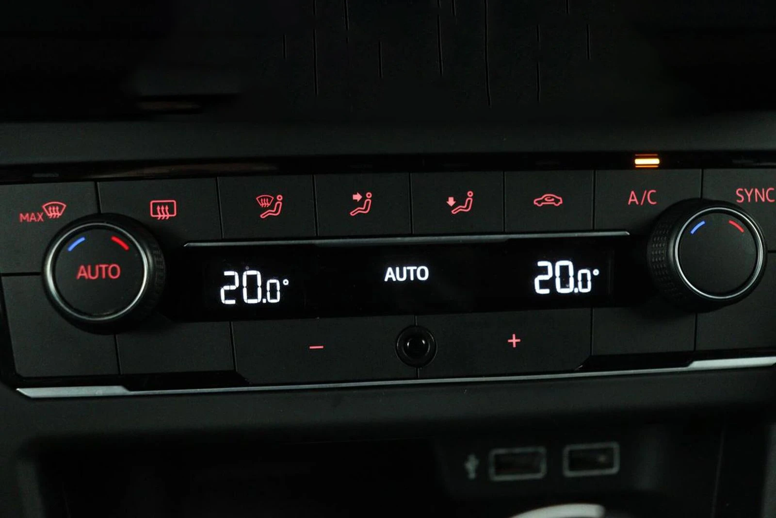 VW Polo 1.5TSI/150HP/R-LINE/PANO/NAVI/LED/429vpr | Mobile.bg   14