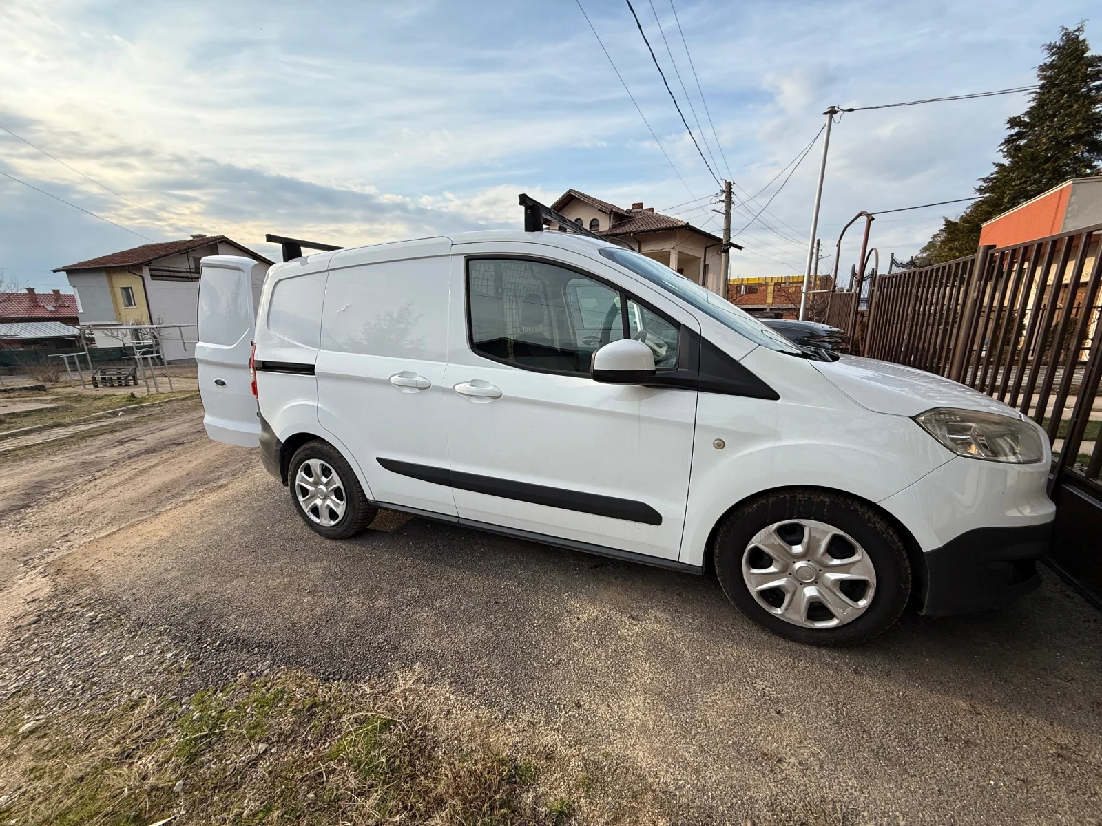 Ford Courier  - изображение 3