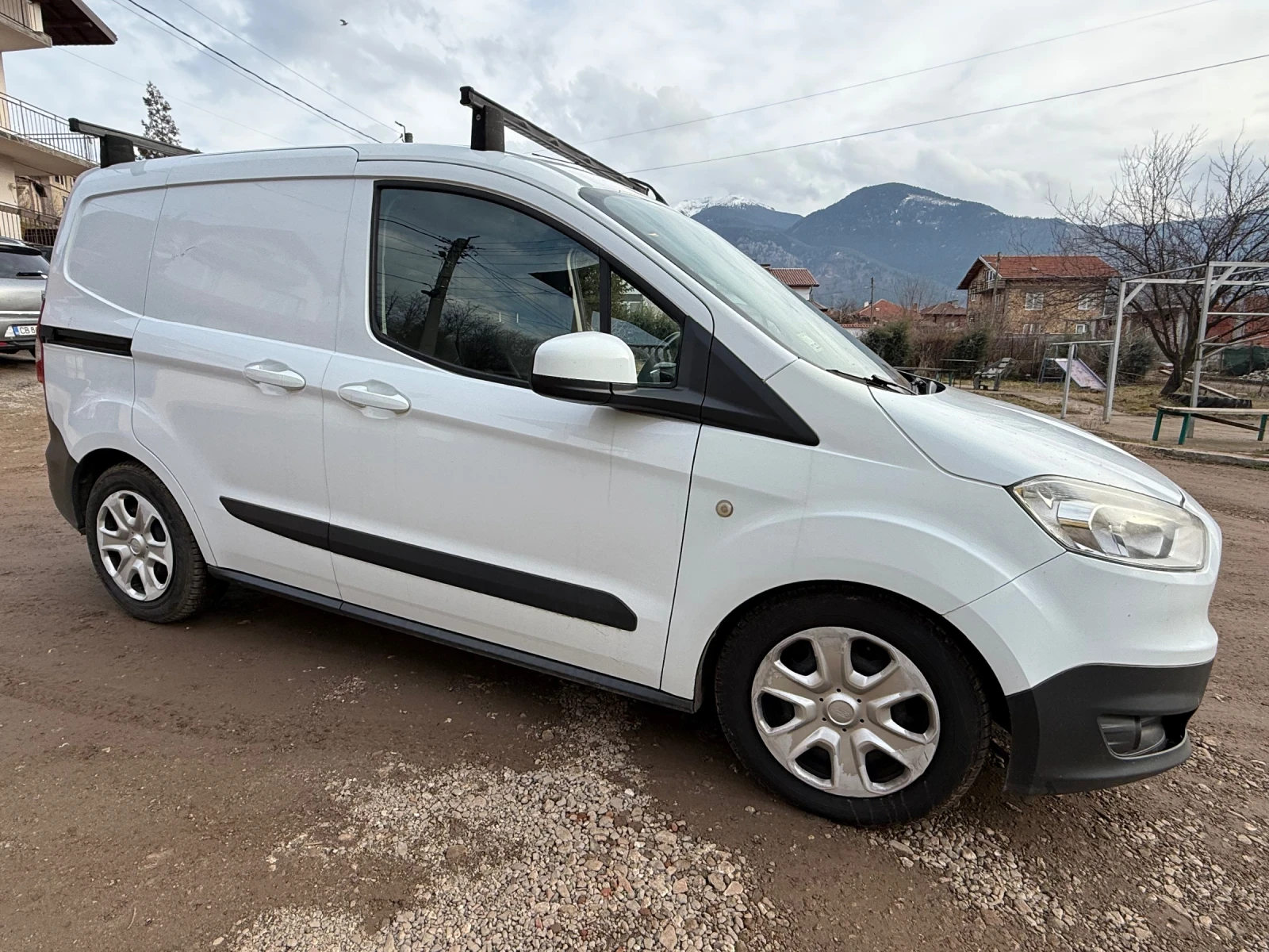 Ford Courier  - изображение 2