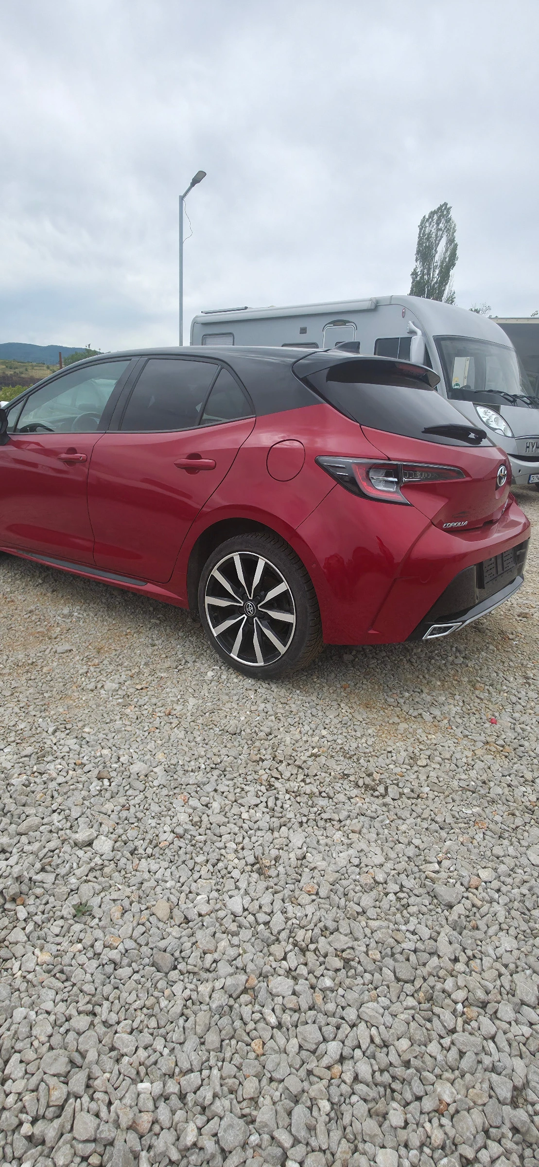Toyota Corolla 2.0 GR Hybrid - изображение 8