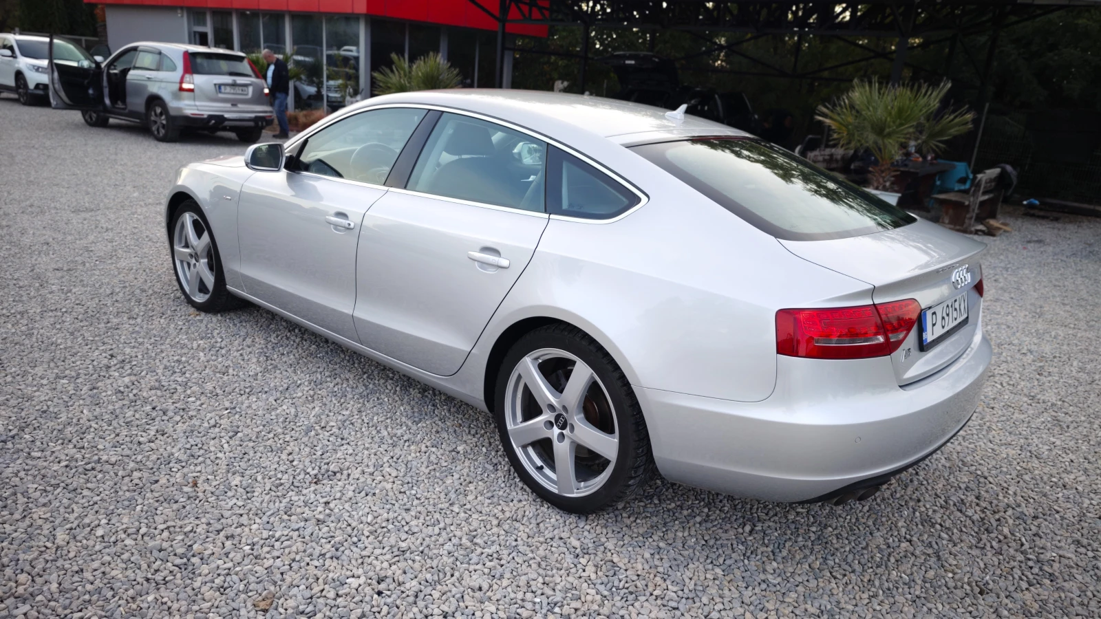 Audi A5 ФЕЙСЛИФТ/ВСИЧКО ПЛАТЕНО/НАПЪЛНО ОБСЛУЖЕН/NAV/DVD - изображение 8