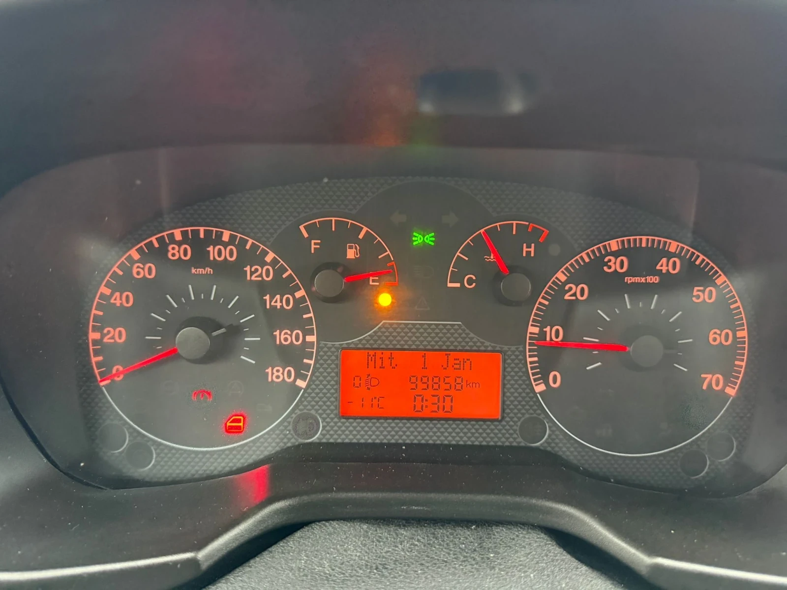 Fiat Qubo 1, 400 EURO5, снимка 13 - Автомобили и джипове - 53905559