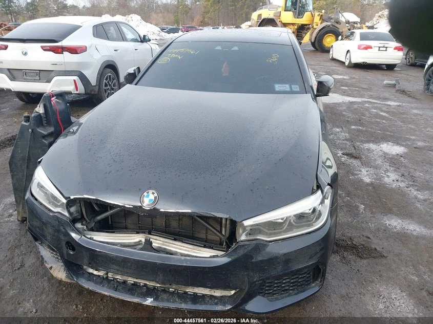 BMW M5 4.4l 50I xDrive, снимка 6 - Автомобили и джипове - 54094568