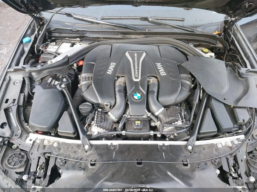 BMW M5 4.4l 50I xDrive, снимка 10 - Автомобили и джипове - 54094568