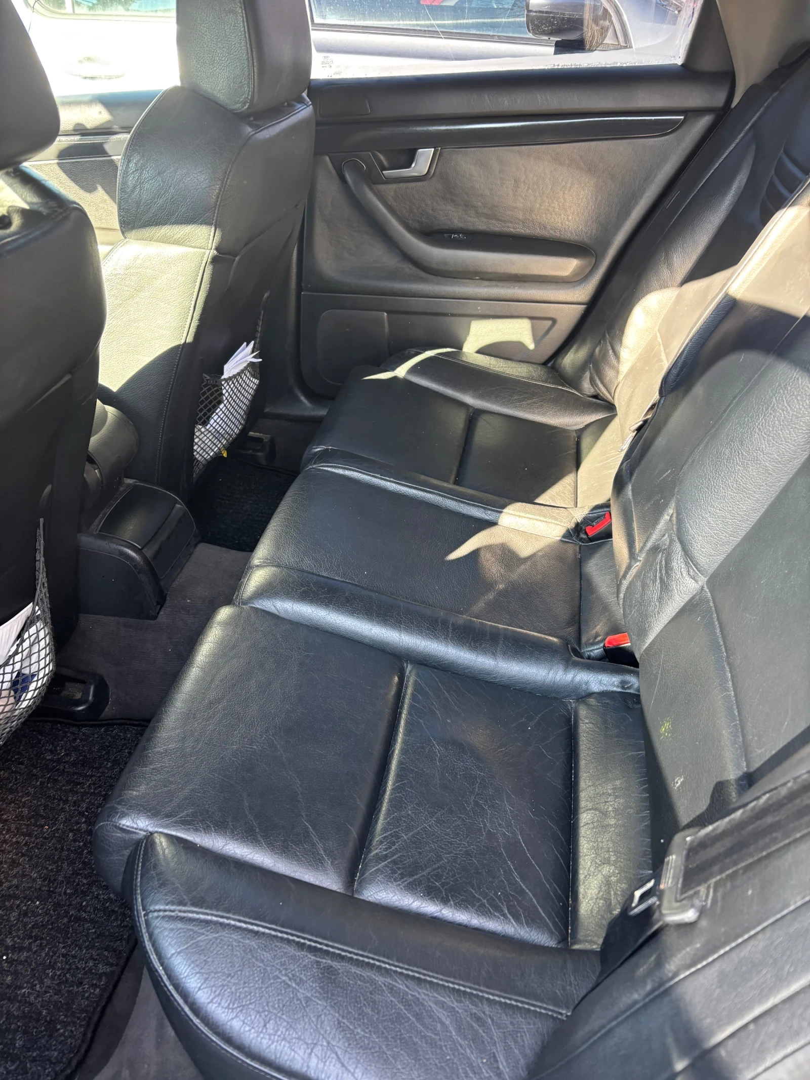 Audi A4 1.9 TDI, снимка 10 - Автомобили и джипове - 54162347