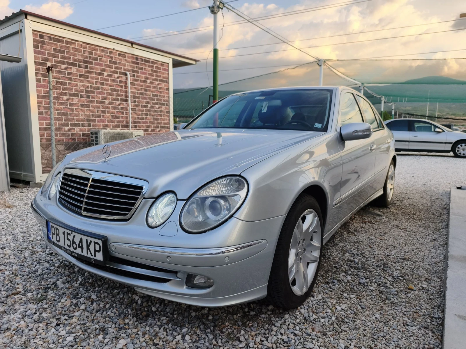 Mercedes-Benz E 320 3.0 V6
