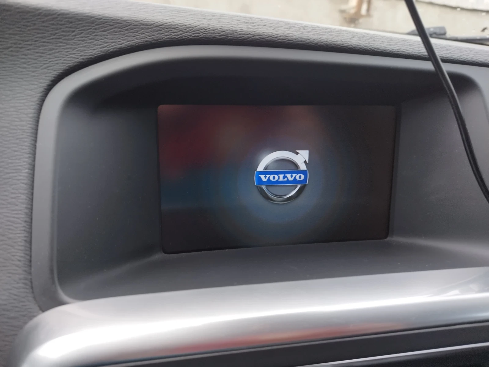 Volvo V60, снимка 6 - Автомобили и джипове - 54812056