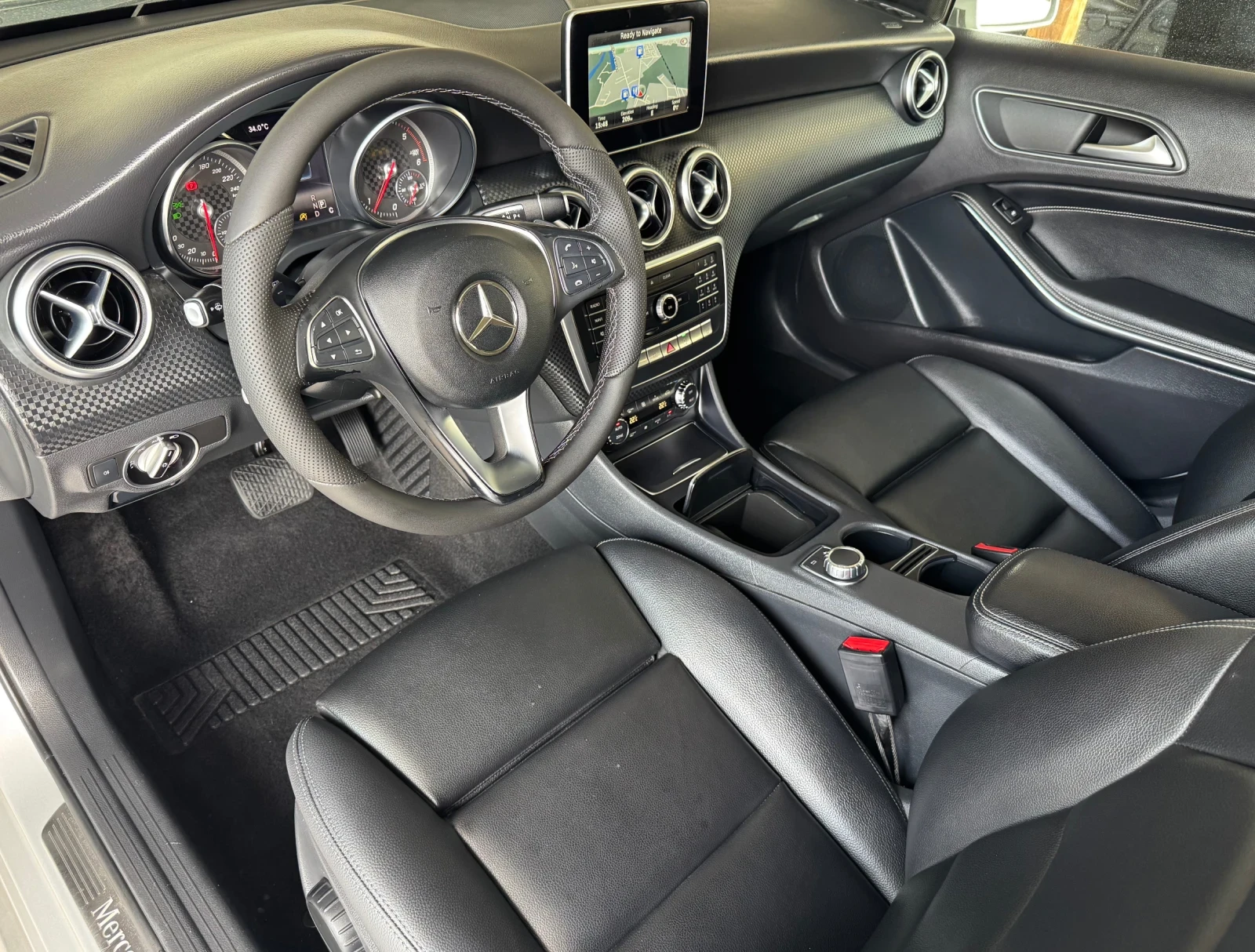 Mercedes-Benz A 200 2, 2 CDi* FACE LIFT* EURO 6* РЕАЛНИ КМ, снимка 9 - Автомобили и джипове - 54869195