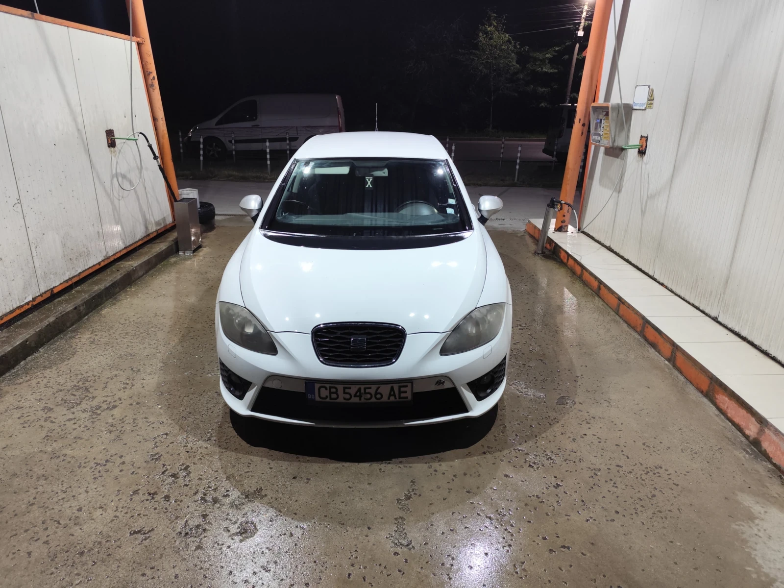 Seat Leon 1.8 TSI, снимка 2 - Автомобили и джипове - 55087289