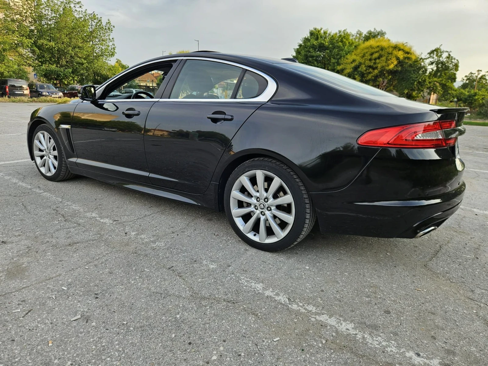 Jaguar Xf, снимка 5 - Автомобили и джипове - 55642065