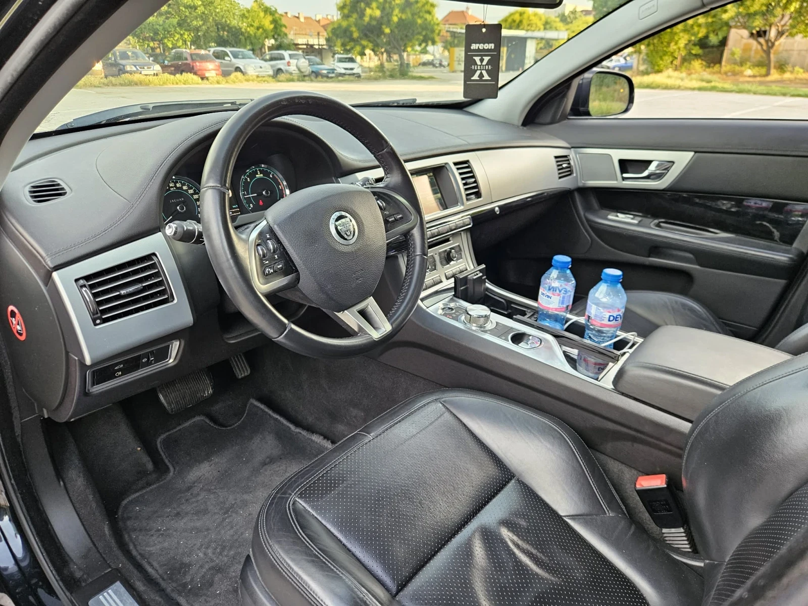 Jaguar Xf, снимка 9 - Автомобили и джипове - 55642065