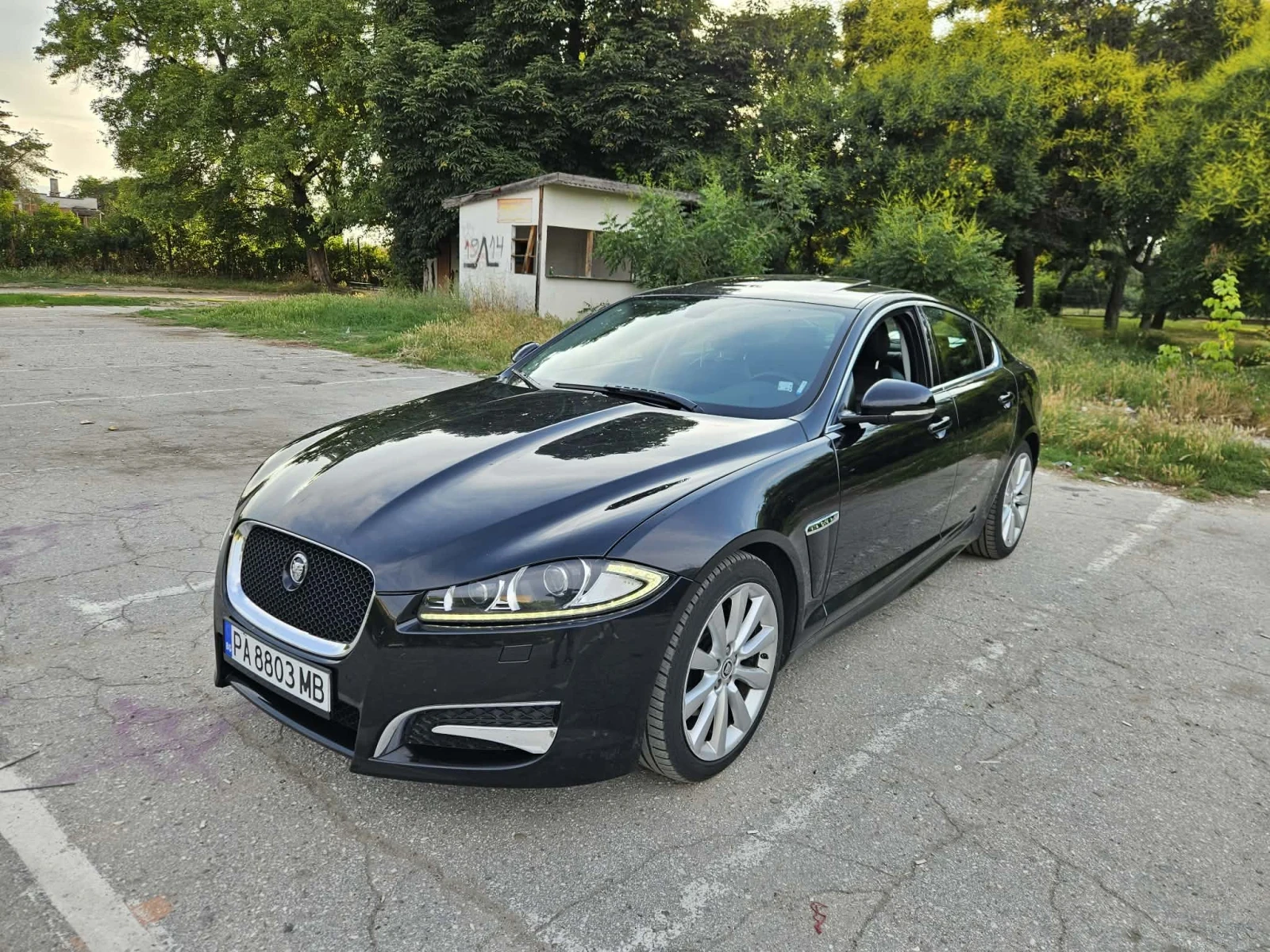 Jaguar Xf, снимка 2 - Автомобили и джипове - 55642065