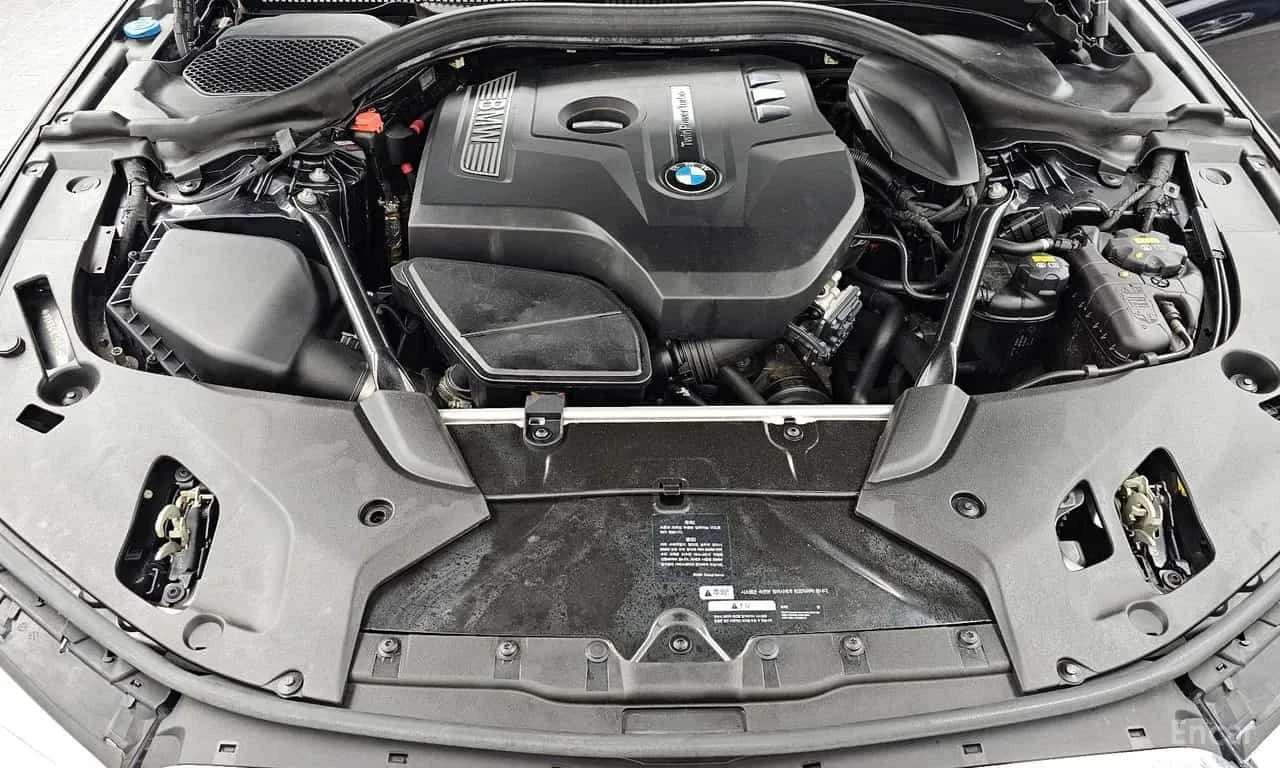 BMW 530 i xDrive M-Sport Package * ���������� | Mobile.bg � ����������� 6