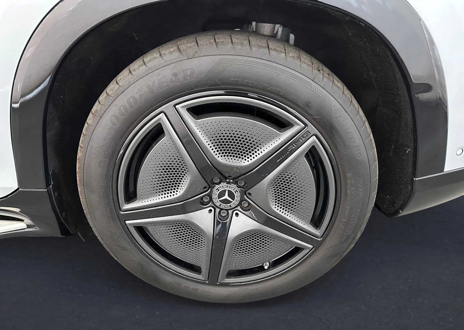 Mercedes-Benz EQS 450 SUV 4MATIC AMG HYPERSCREEN PANO TV 360 BURMEST | Mobile.bg � ����������� 3