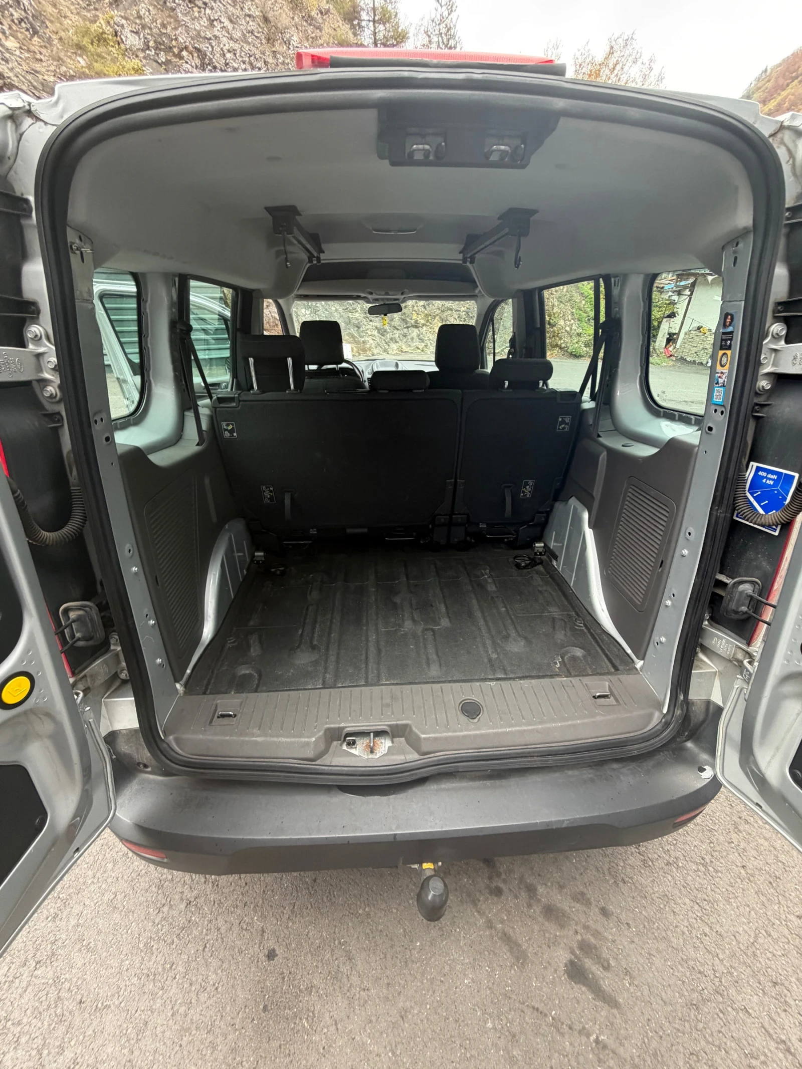 Ford Connect, снимка 15 - Автомобили и джипове - 56668901