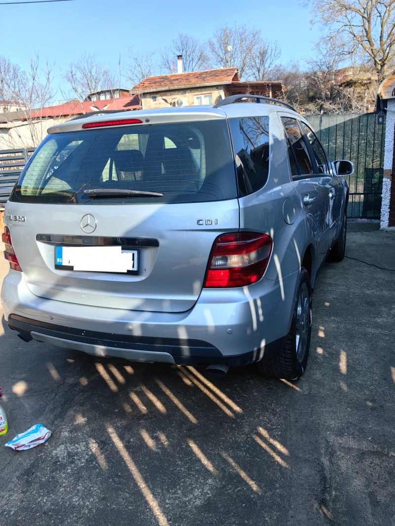 Mercedes-Benz ML, снимка 3 - Автомобили и джипове - 48784644