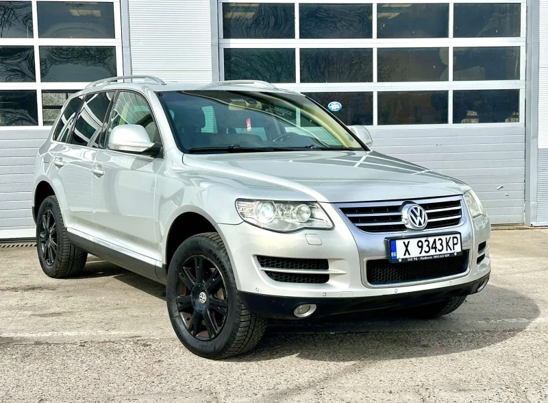 VW Touareg, снимка 3 - Автомобили и джипове - 49513904