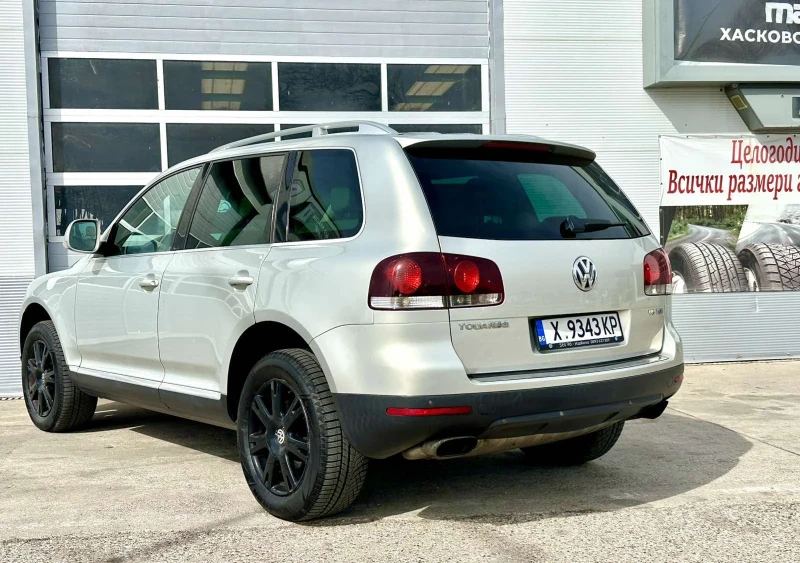 VW Touareg, снимка 5 - Автомобили и джипове - 49513904