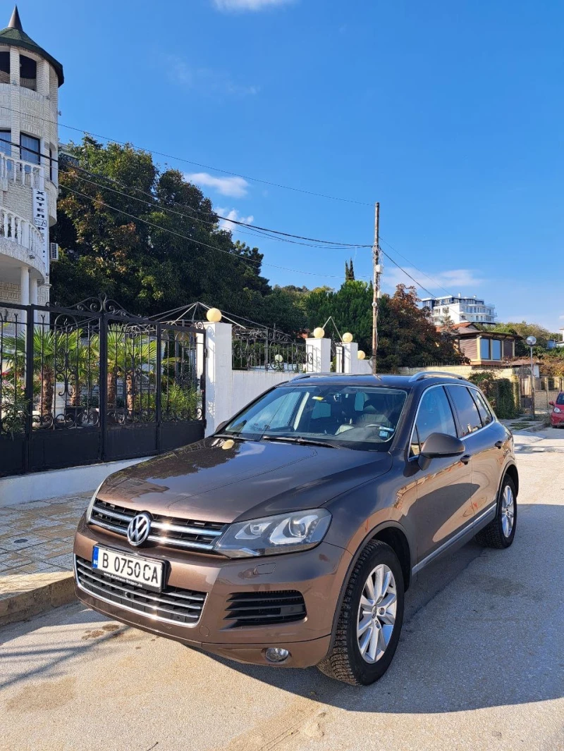 VW Touareg 3.0 TDI, снимка 2 - Автомобили и джипове - 52707267