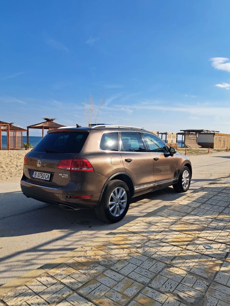 VW Touareg 3.0 TDI, снимка 5 - Автомобили и джипове - 52707267