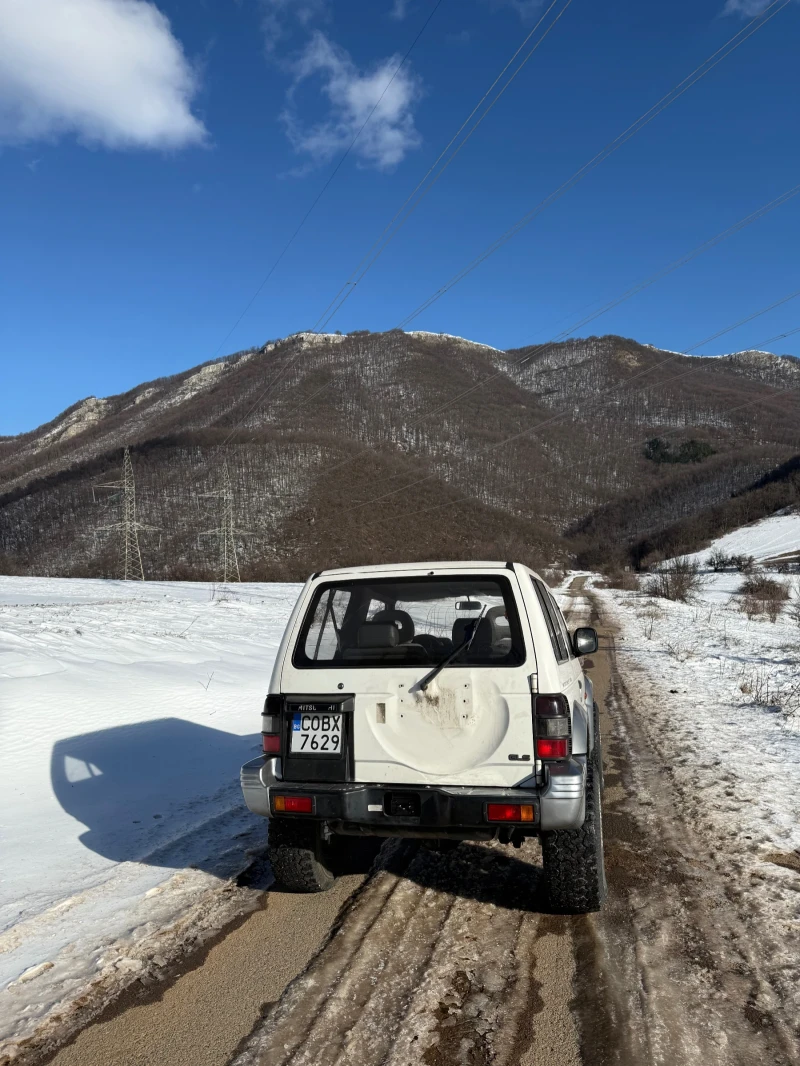 Mitsubishi Pajero Super Select 1.9 TDI , снимка 2 - Автомобили и джипове - 53085123