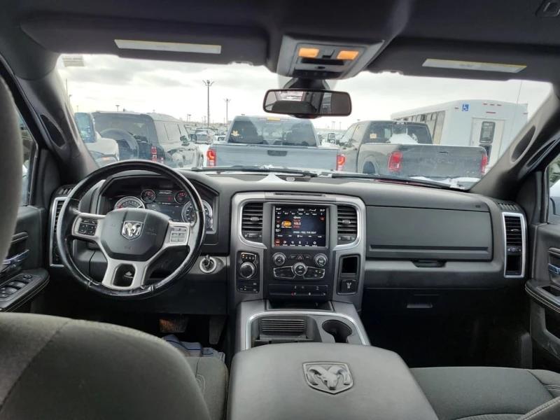 Dodge RAM 1500 * WARLOCK CREW CAB SHORT BED * CARFAX * ЦЕНА ДО БГ, снимка 6 - Автомобили и джипове - 53332654