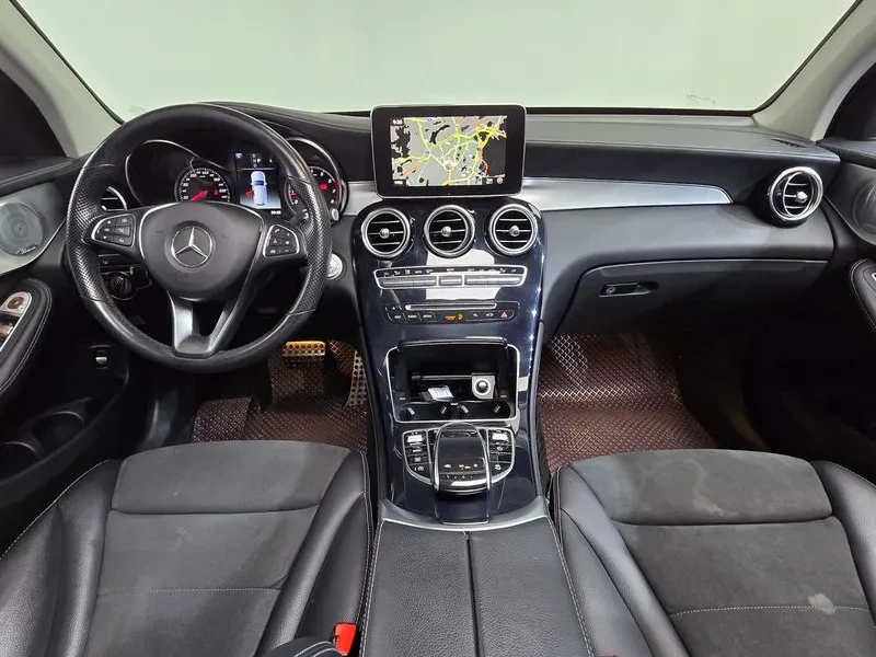 Mercedes-Benz GLC  X253 Glc300 4Matic Amg Line, снимка 7 - Автомобили и джипове - 55308671