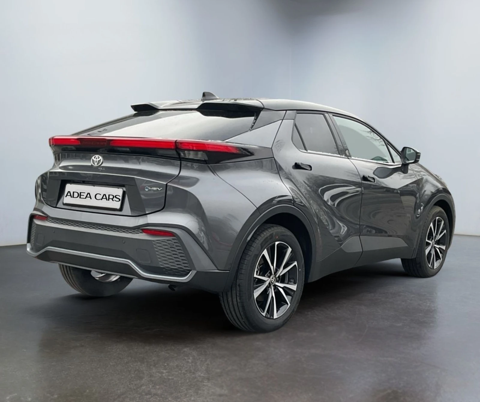 Toyota C-HR 2.0 Hybrid Team Deutschland - изображение 6