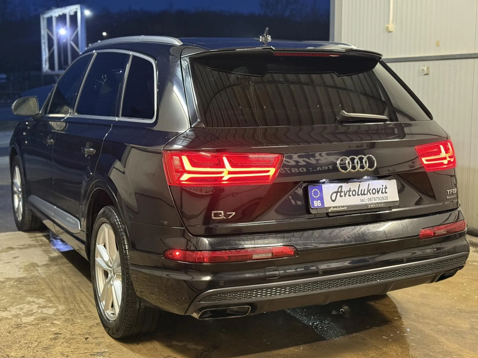 Audi Q7 3.0TFSI S-Line 7-места, снимка 6 - Автомобили и джипове - 53888002