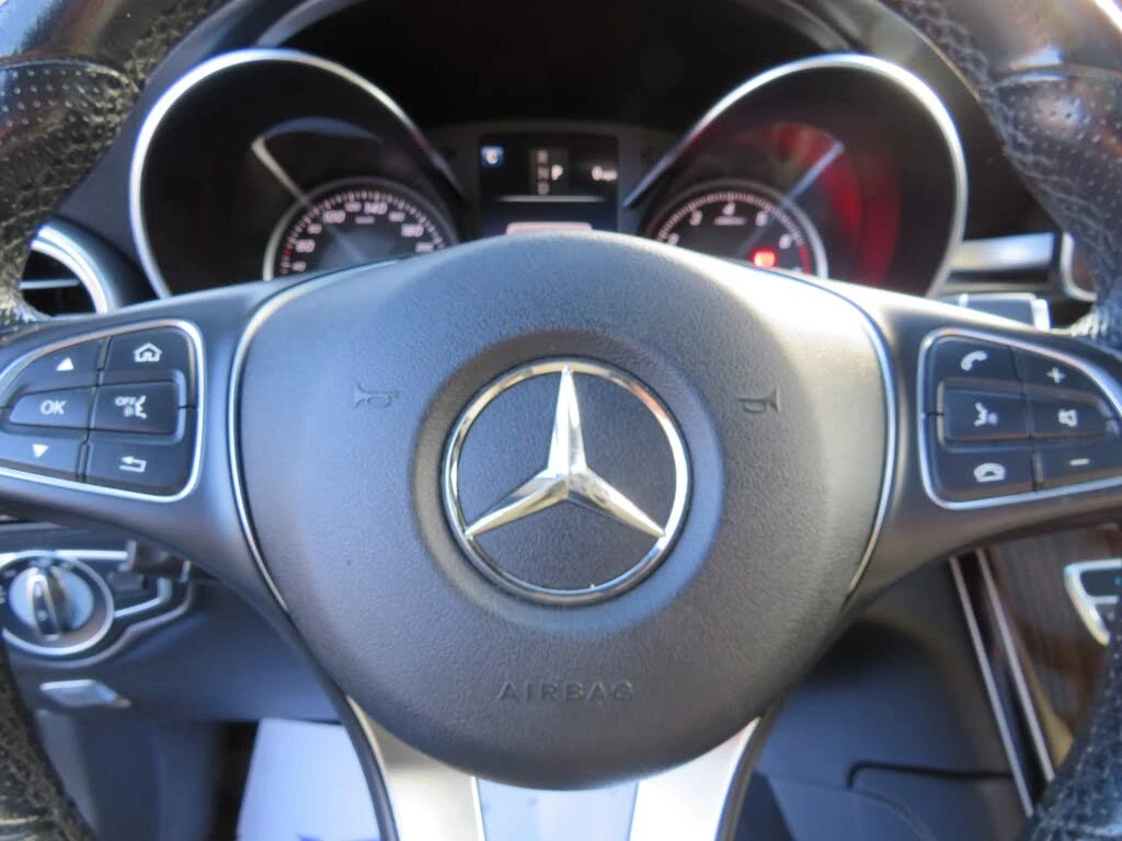 Mercedes-Benz GLC АвтоКредит* (ЦЕНА ДО БГ), снимка 11 - Автомобили и джипове - 53999804