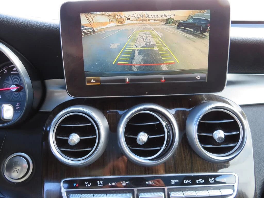 Mercedes-Benz GLC АвтоКредит* (ЦЕНА ДО БГ), снимка 15 - Автомобили и джипове - 53999804