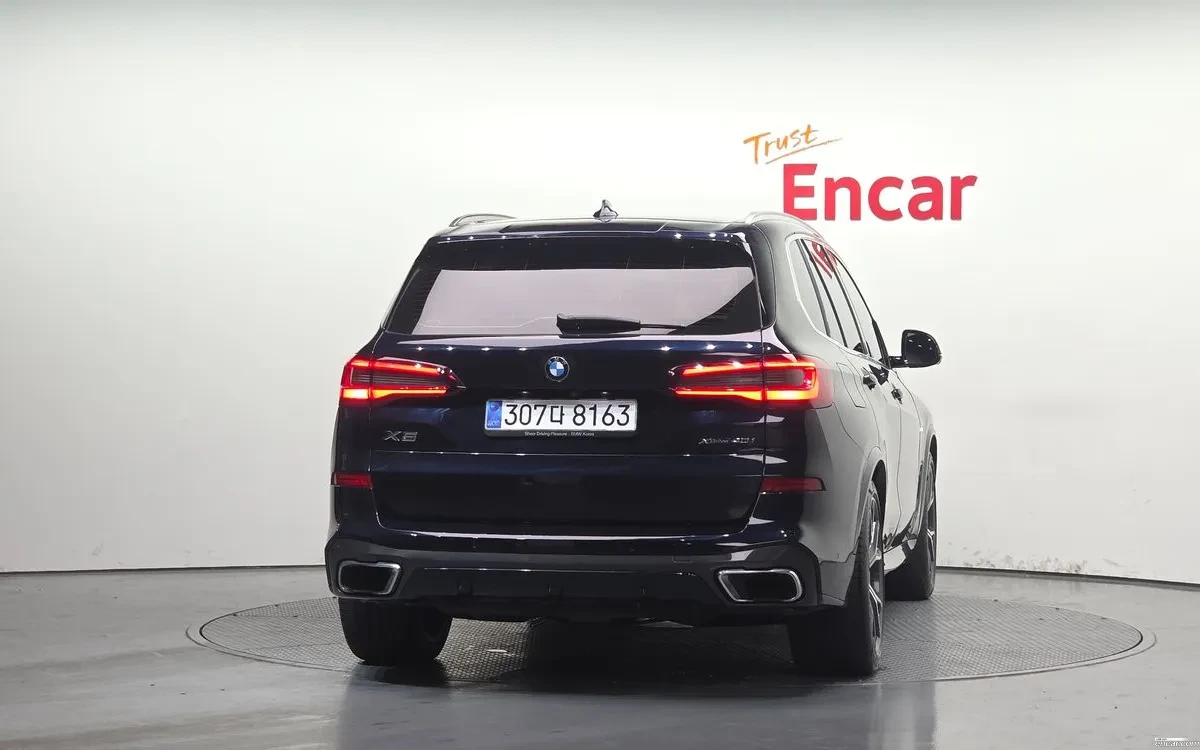 BMW X5 HARMAN* ВЪЗДУХ* LASER* ОБДУХ* ЩОРИ* AMBIENT* HUD* , снимка 4 - Автомобили и джипове - 54137910