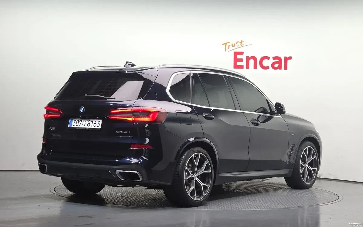 BMW X5 HARMAN* ВЪЗДУХ* LASER* ОБДУХ* ЩОРИ* AMBIENT* HUD* , снимка 2 - Автомобили и джипове - 54137910