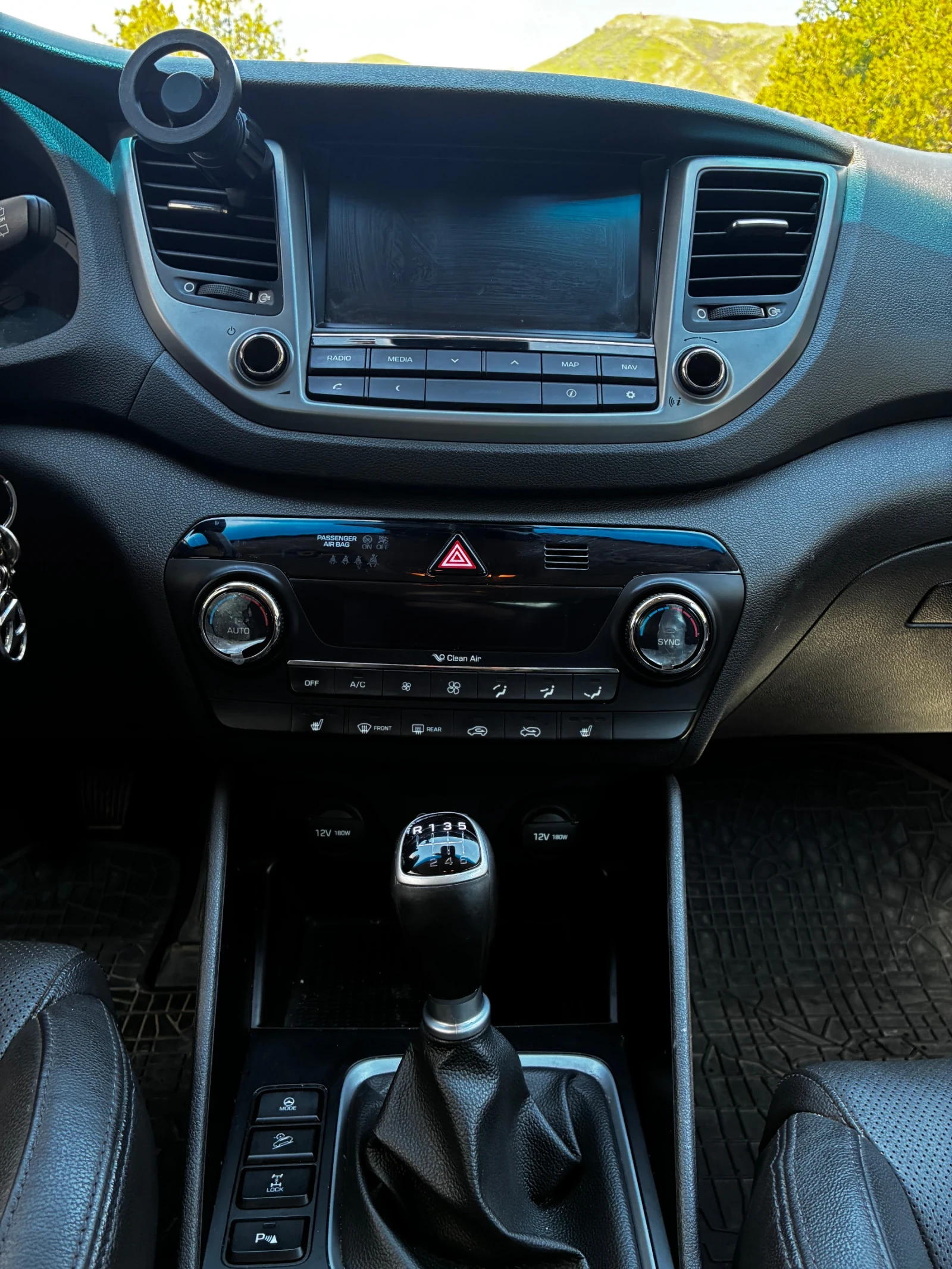 Hyundai Tucson 1.6 T-GDI 177к.с, снимка 9 - Автомобили и джипове - 54310870