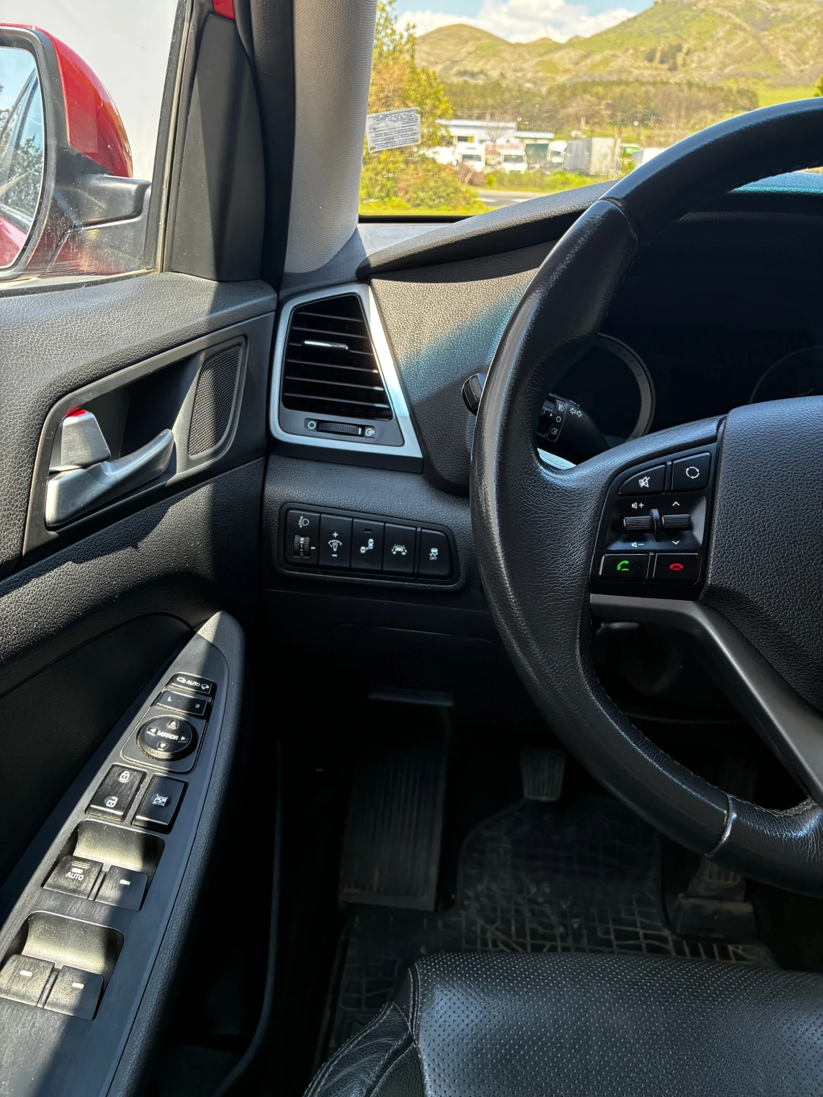 Hyundai Tucson 1.6 T-GDI 177к.с, снимка 10 - Автомобили и джипове - 54310870