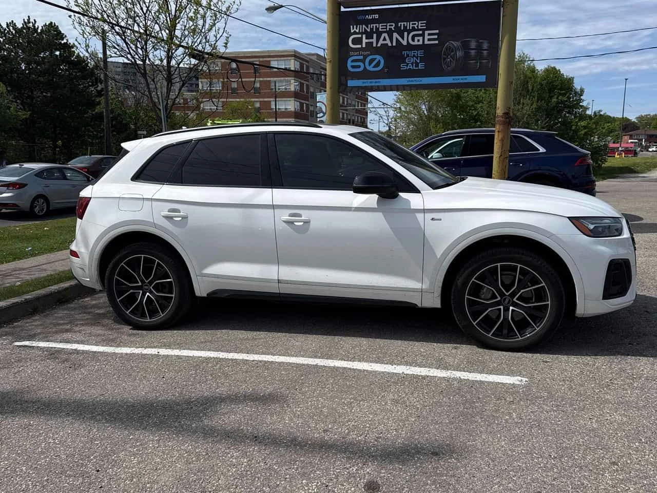 Audi Q5 Progressiv/ПАНОРАМА/ДИСТРОНИК, снимка 4 - Автомобили и джипове - 54647367