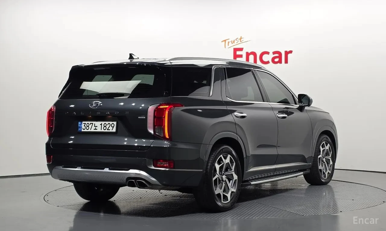 Hyundai Palisade VIP | 295 к.с. | HUD | 360 Камера | Вентилация, снимка 2 - Автомобили и джипове - 54869626