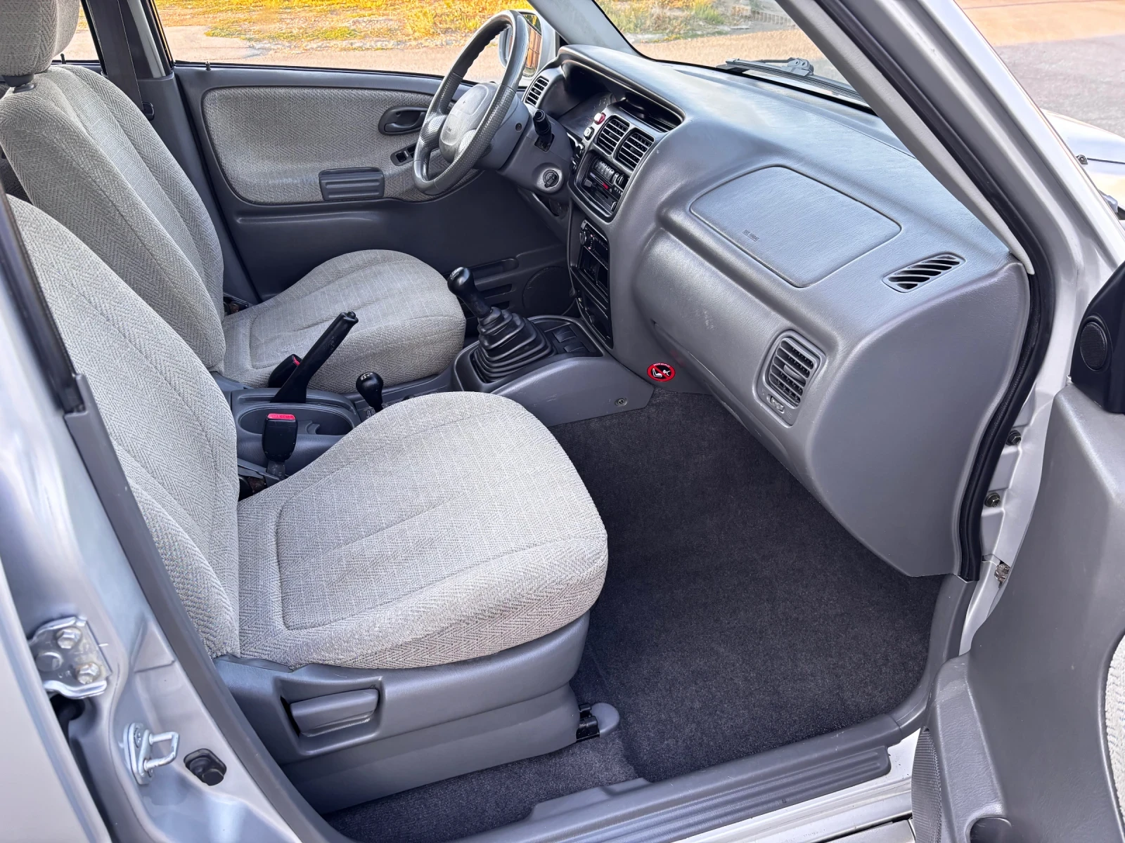 Suzuki Grand vitara 2.0TD * Климатик* Италия, снимка 13 - Автомобили и джипове - 55657603