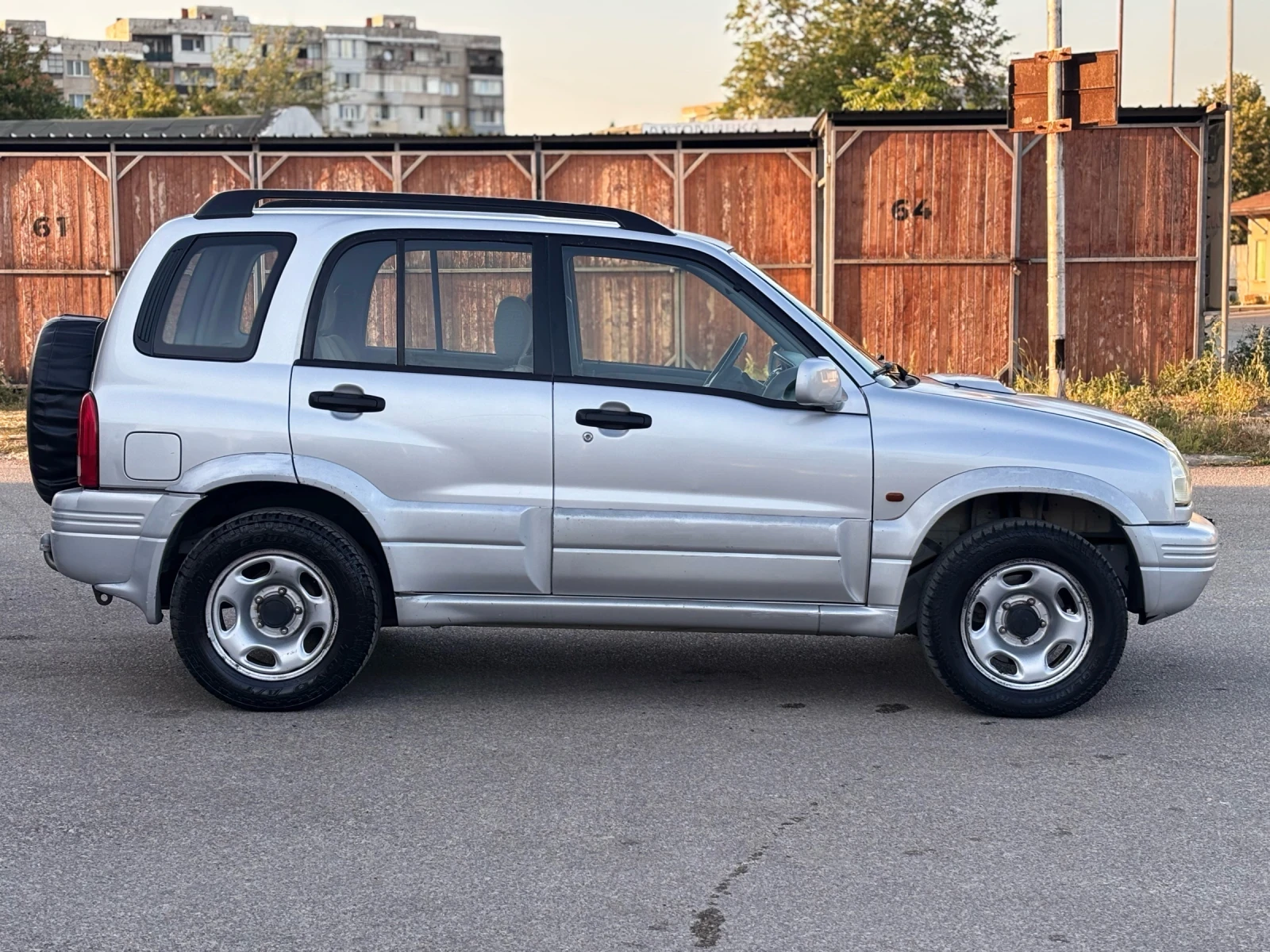 Suzuki Grand vitara 2.0TD * Климатик* Италия, снимка 6 - Автомобили и джипове - 55657603