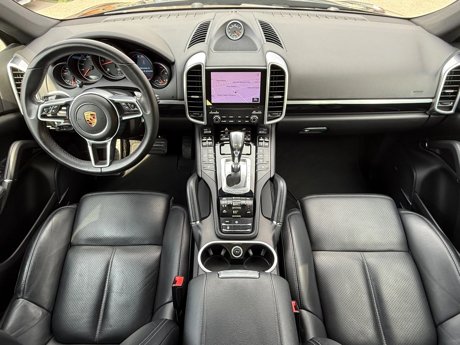 Porsche Cayenne 3.0d FACELIFT PLATINUM EDITION !! 100% РЕАЛНИ КМ !, снимка 8 - Автомобили и джипове - 55789982