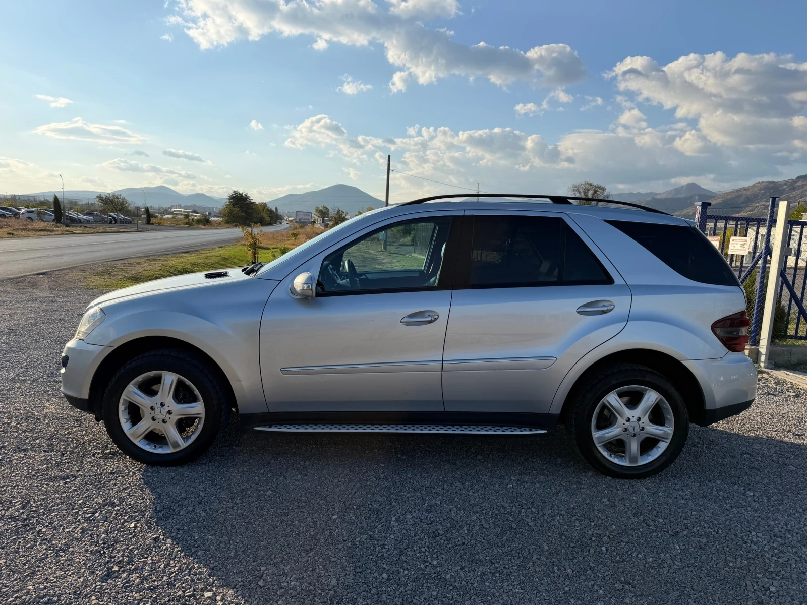Mercedes-Benz ML 320 3, 2/КАТО НОВ, снимка 7 - Автомобили и джипове - 56316542