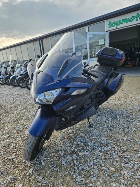 Honda Paneuropean Лизинг Бартер, снимка 4