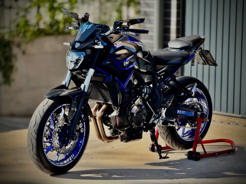 Yamaha Mt-07 RaceBlue Series ABS, снимка 2 - Мотоциклети и мототехника - 51700190