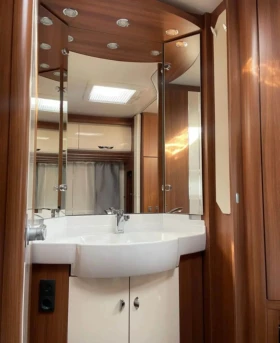 Каравана Hobby Premium 540, снимка 14