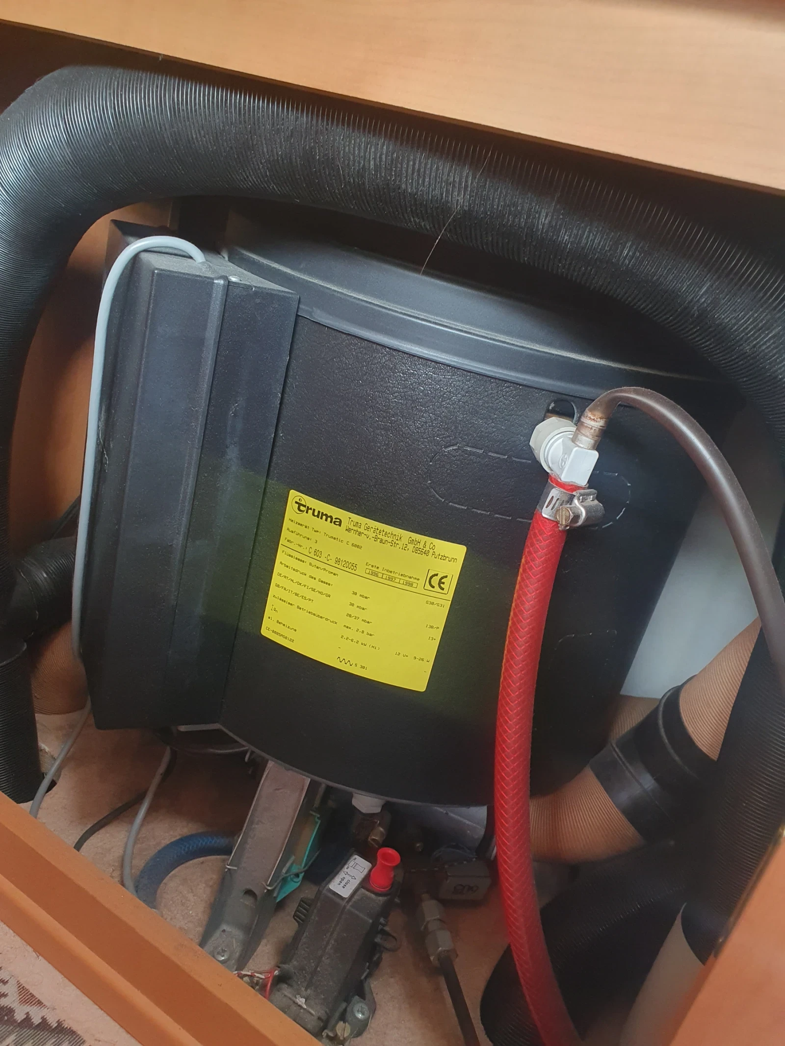 Кемпер Euramobil Fiat Ducato, снимка 14 - Каравани и кемпери - 53769860