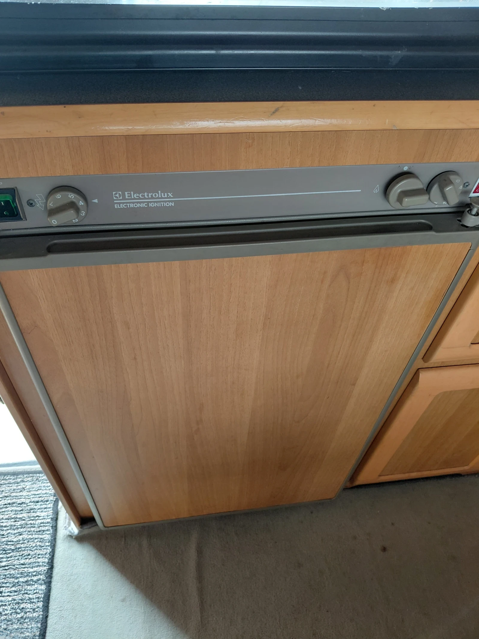 ������ Niesmann Bischoff FLAER | Mobile.bg � ����������� 6